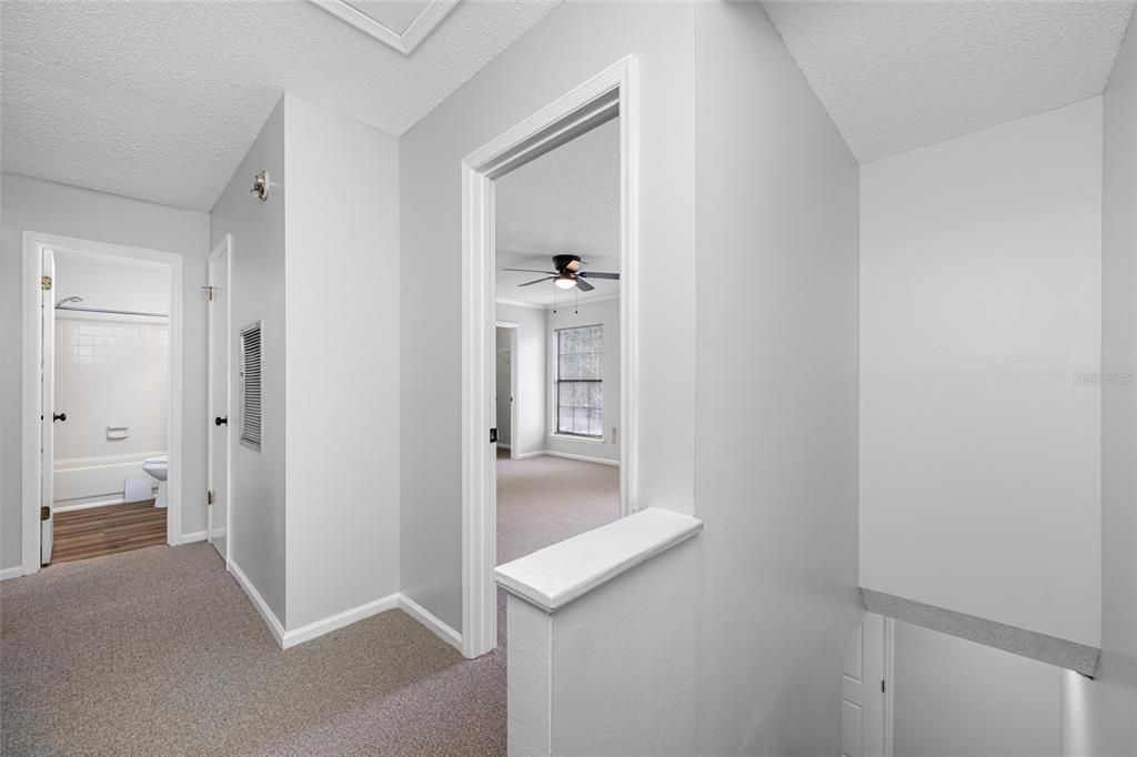 На продажу: $339,000 (3 спален, 2 ванн, 1600 Квадратных фут)