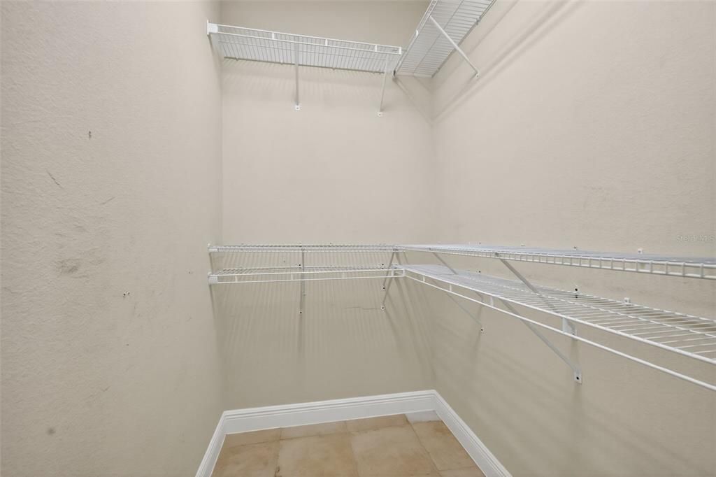 En Venta: $1,150,000 (3 camas, 3 baños, 2964 Pies cuadrados)