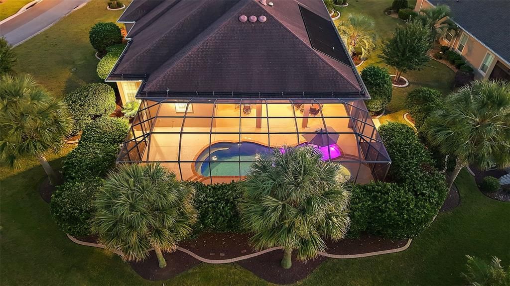 En Venta: $1,150,000 (3 camas, 3 baños, 2964 Pies cuadrados)