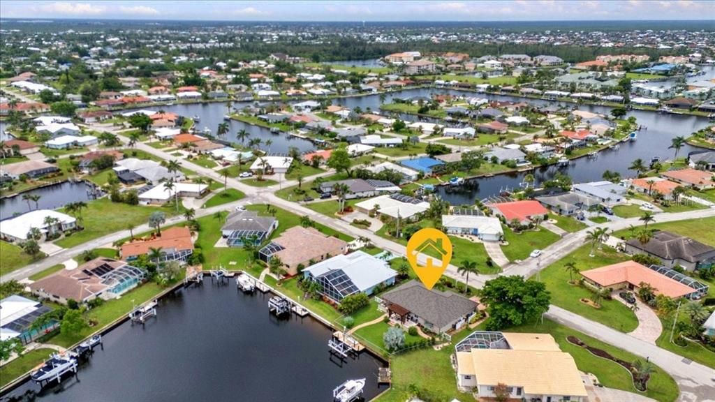 For Sale: $622,000 (3 beds, 2 baths, 2090 Square Feet)