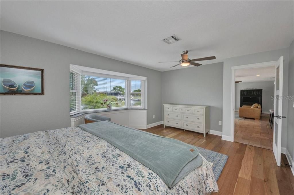 For Sale: $622,000 (3 beds, 2 baths, 2090 Square Feet)