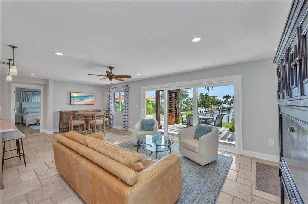 For Sale: $622,000 (3 beds, 2 baths, 2090 Square Feet)