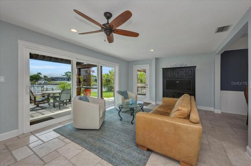 For Sale: $622,000 (3 beds, 2 baths, 2090 Square Feet)