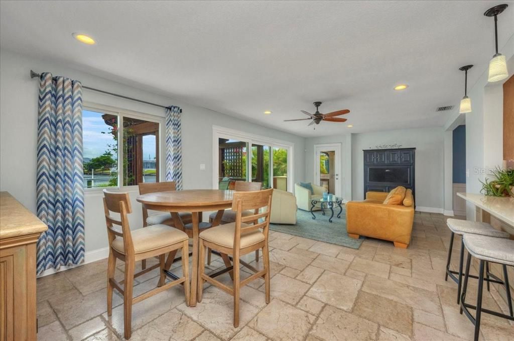 For Sale: $622,000 (3 beds, 2 baths, 2090 Square Feet)