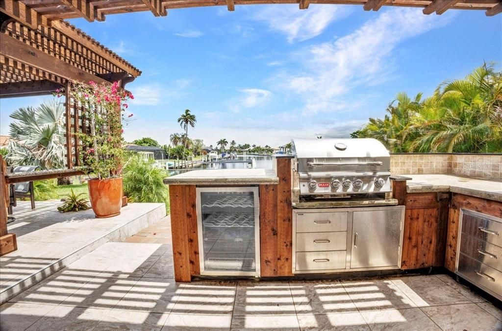 For Sale: $622,000 (3 beds, 2 baths, 2090 Square Feet)