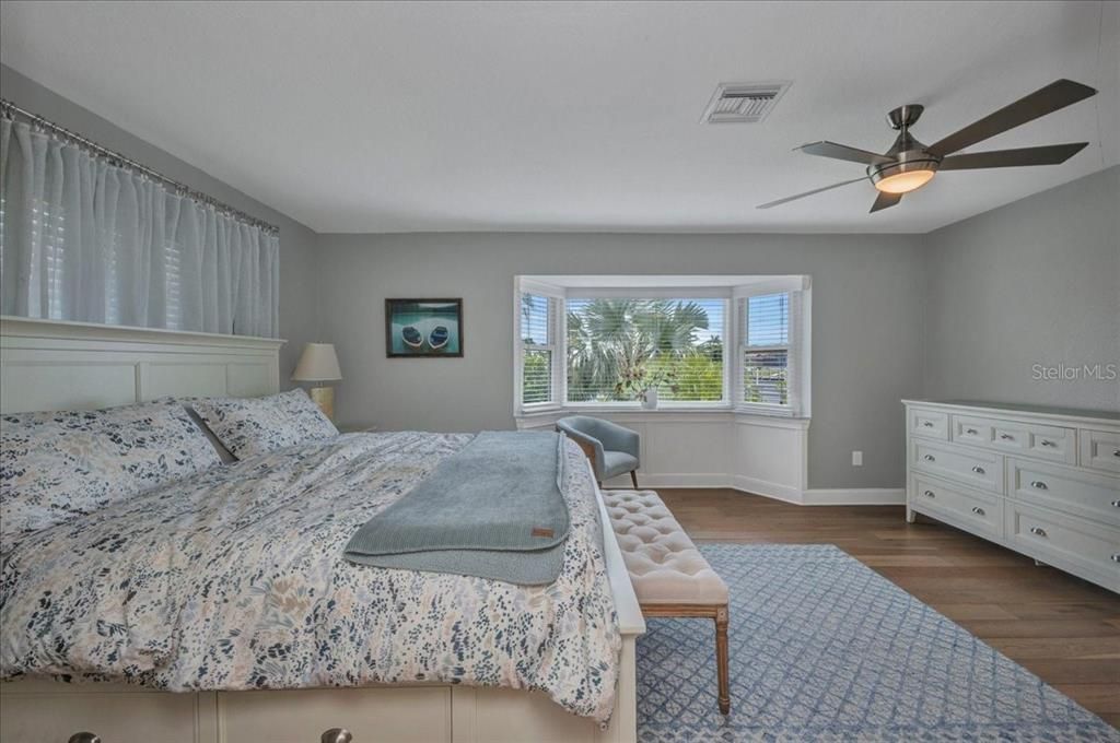 For Sale: $622,000 (3 beds, 2 baths, 2090 Square Feet)