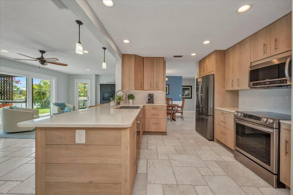 For Sale: $622,000 (3 beds, 2 baths, 2090 Square Feet)