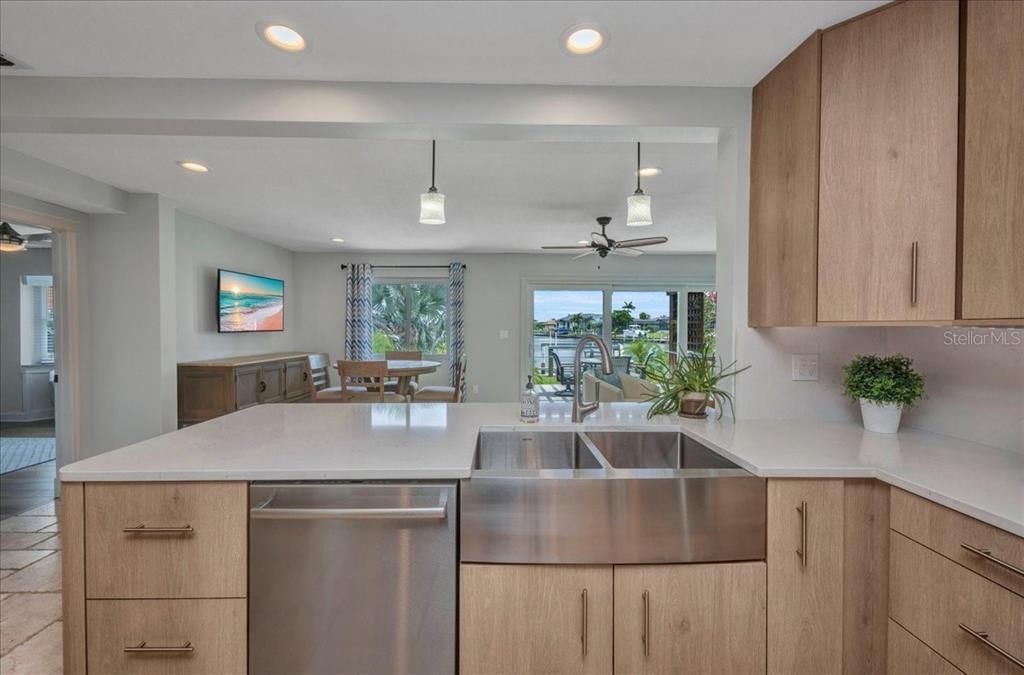 For Sale: $622,000 (3 beds, 2 baths, 2090 Square Feet)