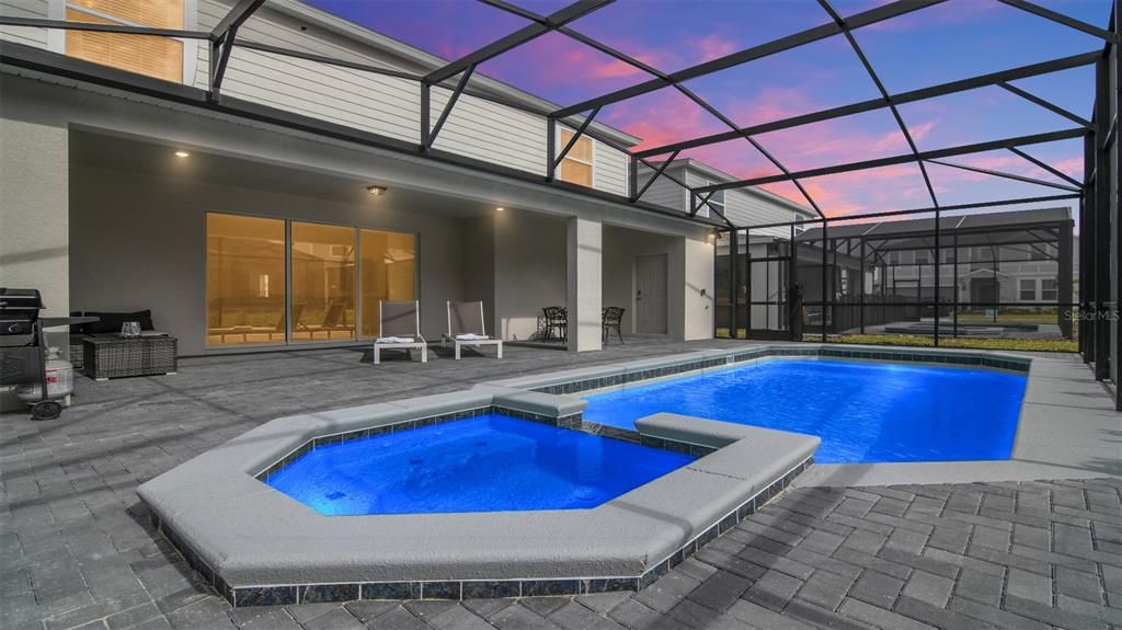 En Venta: $828,900 (10 camas, 8 baños, 4399 Pies cuadrados)