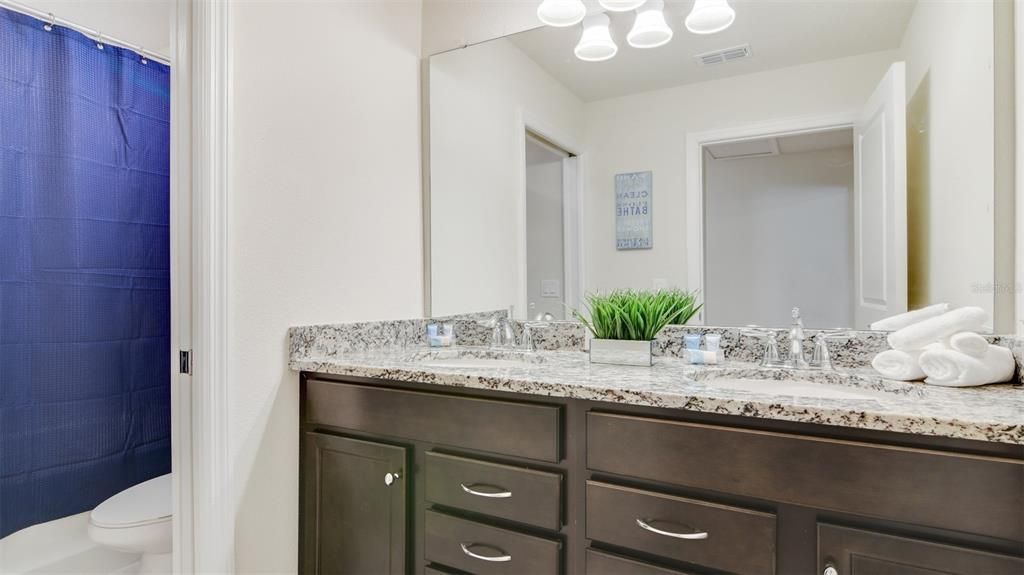 En Venta: $828,900 (10 camas, 8 baños, 4399 Pies cuadrados)