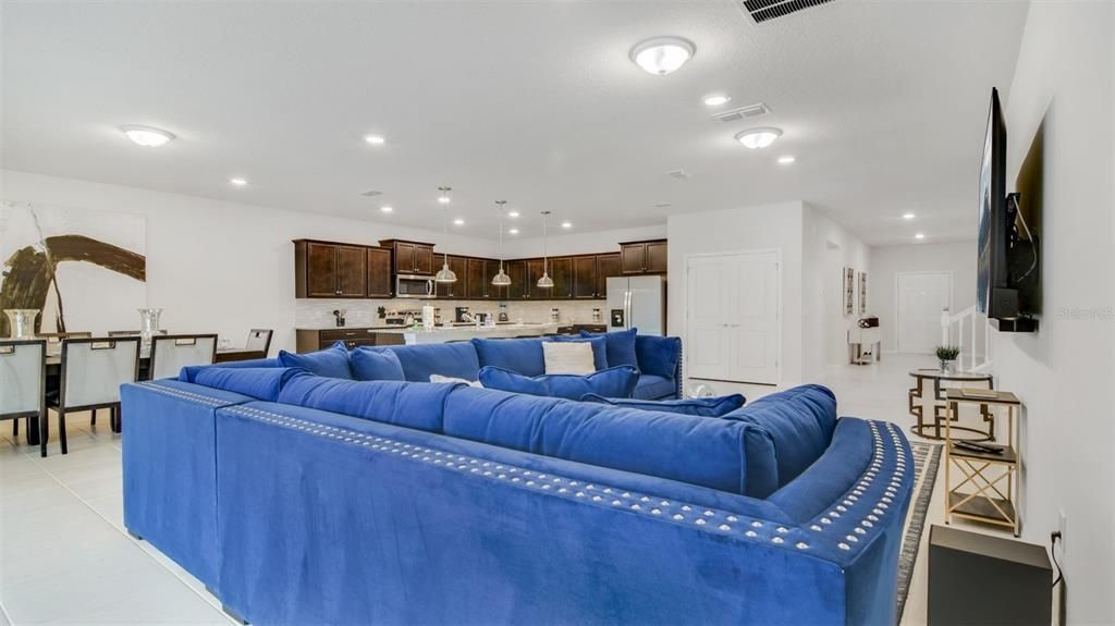 En Venta: $828,900 (10 camas, 8 baños, 4399 Pies cuadrados)