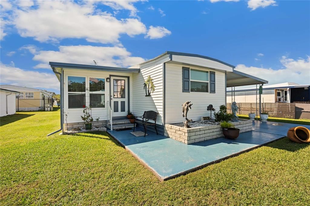 Active With Contract: $99,500 (2 beds, 1 baths, 1028 Square Feet)