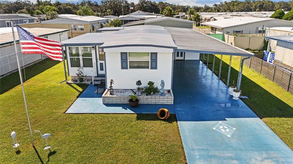 Active With Contract: $99,500 (2 beds, 1 baths, 1028 Square Feet)