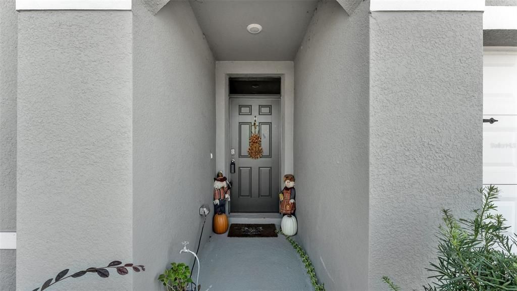 合同活跃: $297,000 (3 贝兹, 2 浴室, 1671 平方英尺)