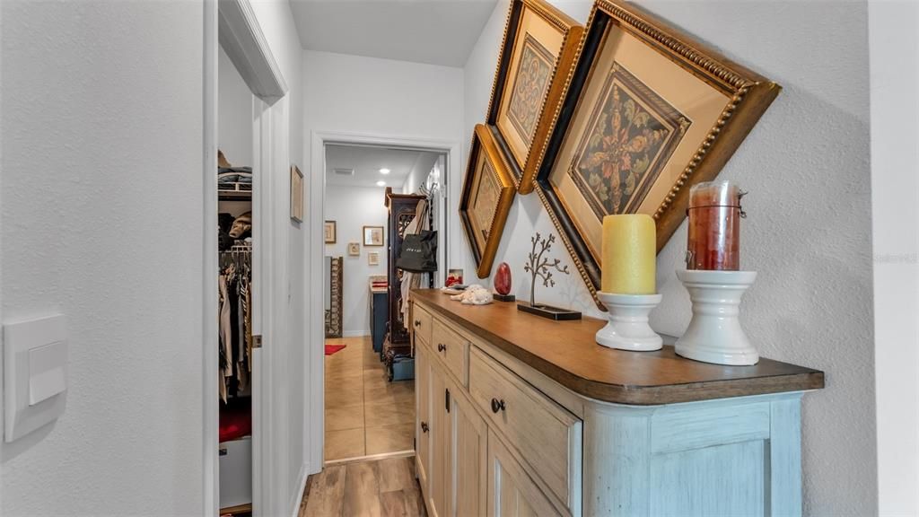 合同活跃: $297,000 (3 贝兹, 2 浴室, 1671 平方英尺)