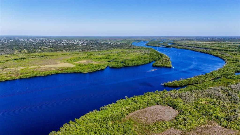 En Venta: $32,000 (0.35 acres)