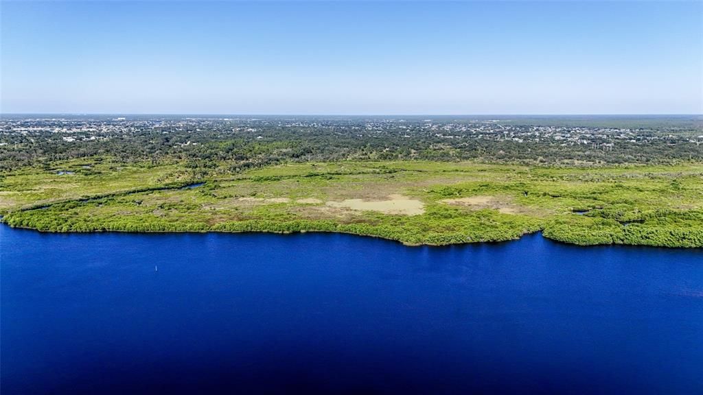 En Venta: $32,000 (0.35 acres)