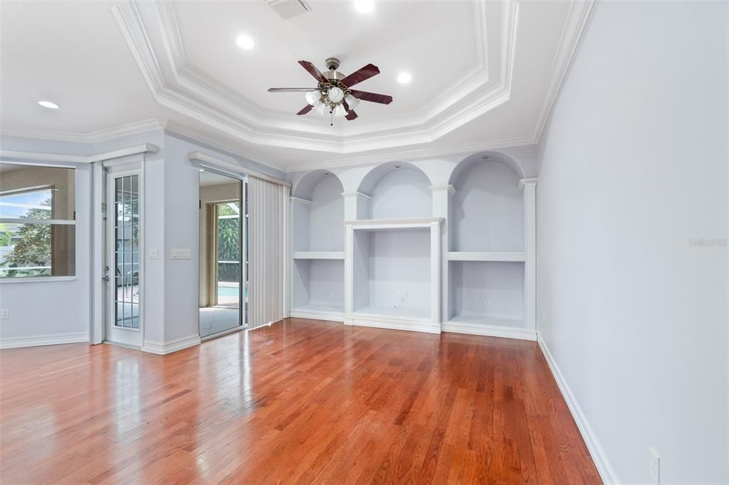 For Sale: $485,000 (3 beds, 2 baths, 2028 Square Feet)