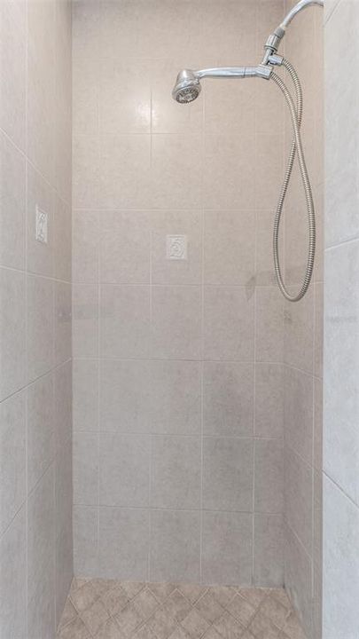 For Sale: $485,000 (3 beds, 2 baths, 2028 Square Feet)