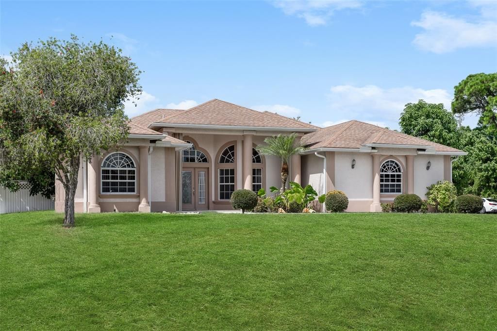 For Sale: $485,000 (3 beds, 2 baths, 2028 Square Feet)