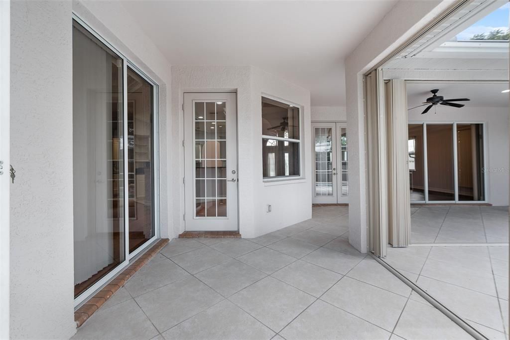 For Sale: $485,000 (3 beds, 2 baths, 2028 Square Feet)