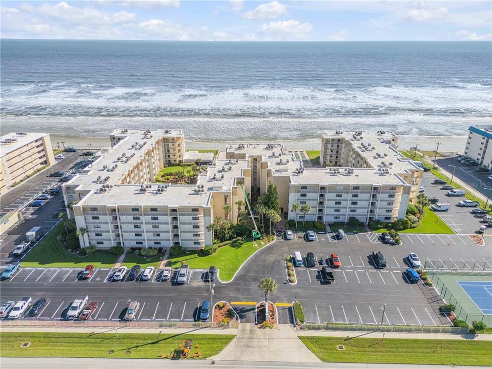 En Venta: $439,000 (2 camas, 2 baños, 944 Pies cuadrados)