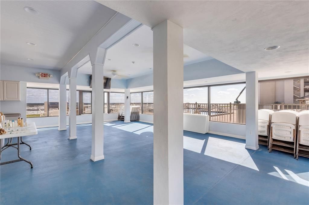 En Venta: $439,000 (2 camas, 2 baños, 944 Pies cuadrados)