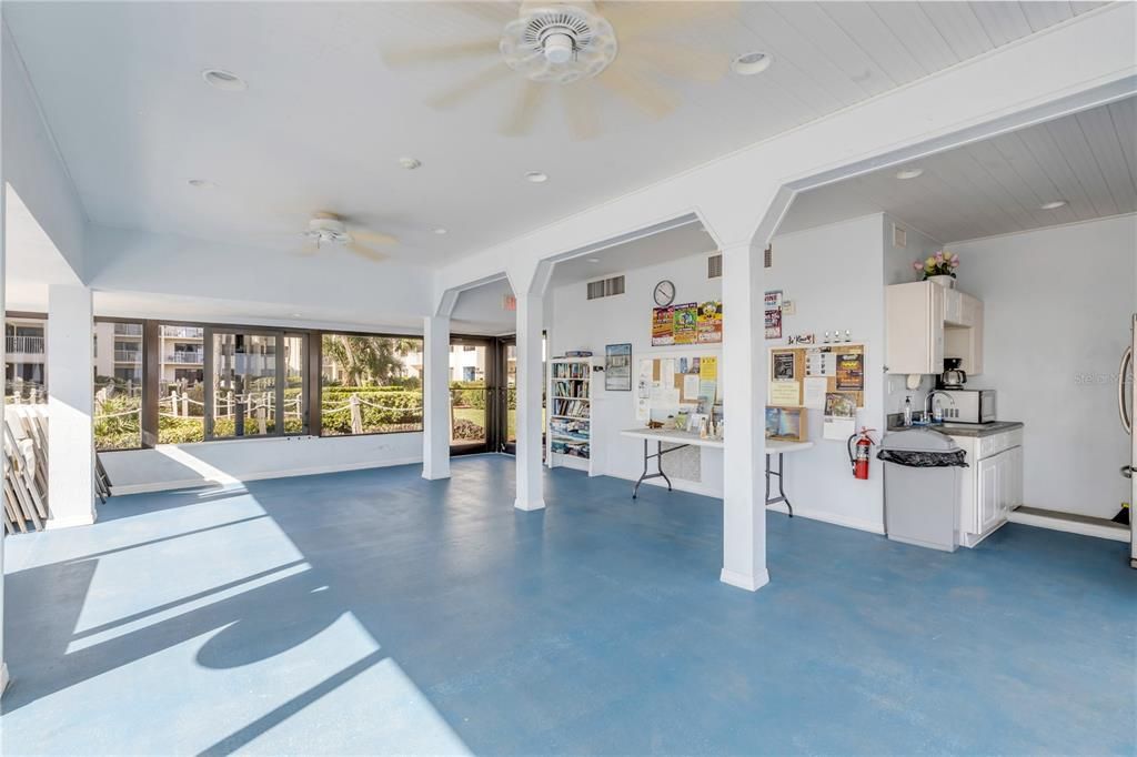 En Venta: $439,000 (2 camas, 2 baños, 944 Pies cuadrados)