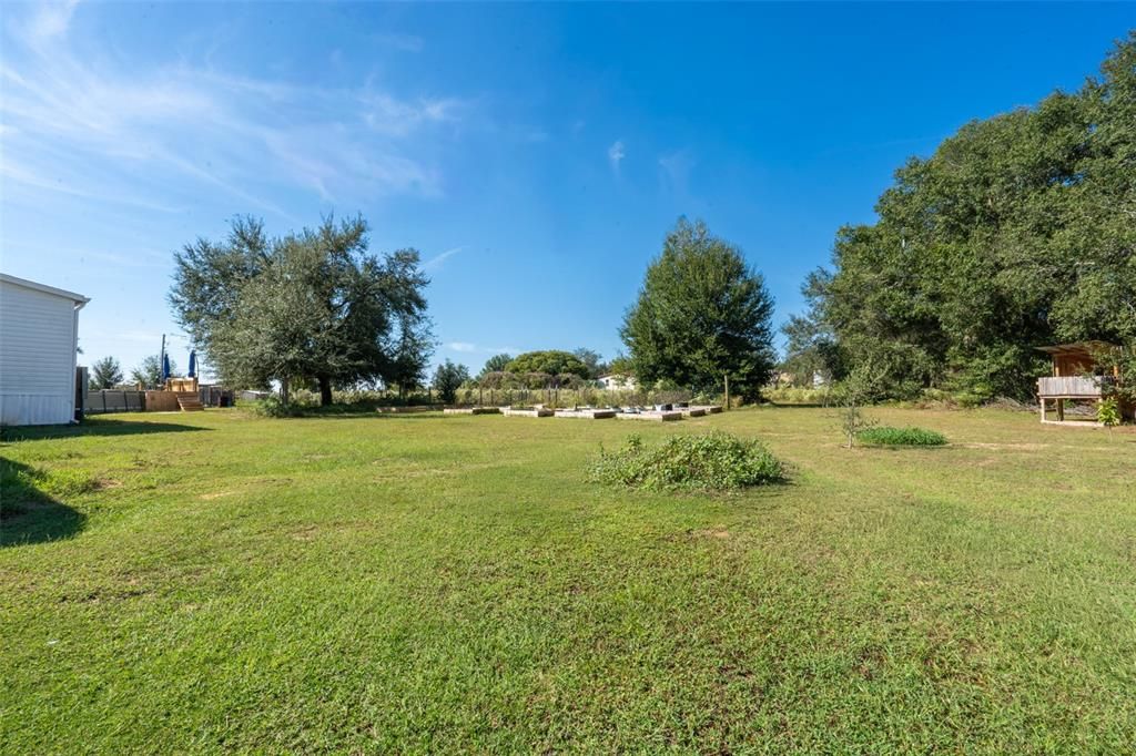 Active With Contract: $280,000 (4 beds, 2 baths, 1560 Square Feet)