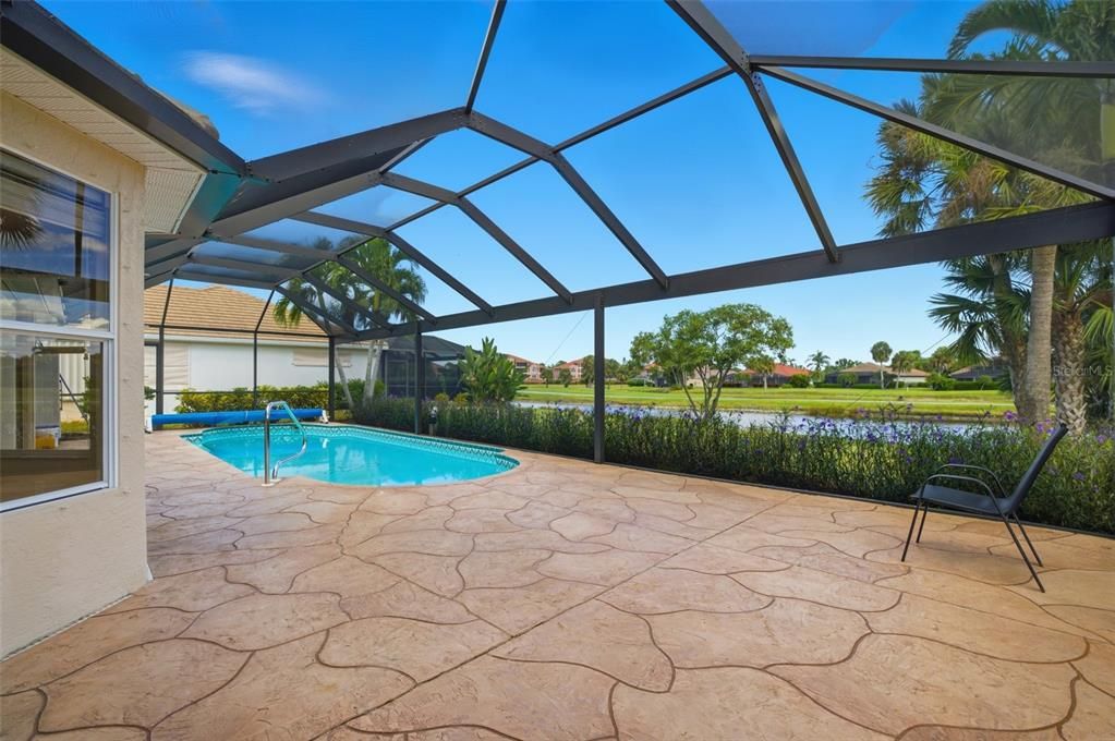 For Sale: $459,000 (2 beds, 2 baths, 1647 Square Feet)