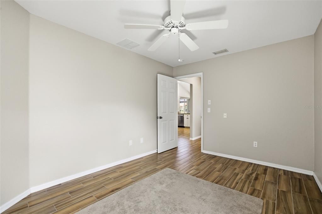 For Sale: $459,000 (2 beds, 2 baths, 1647 Square Feet)