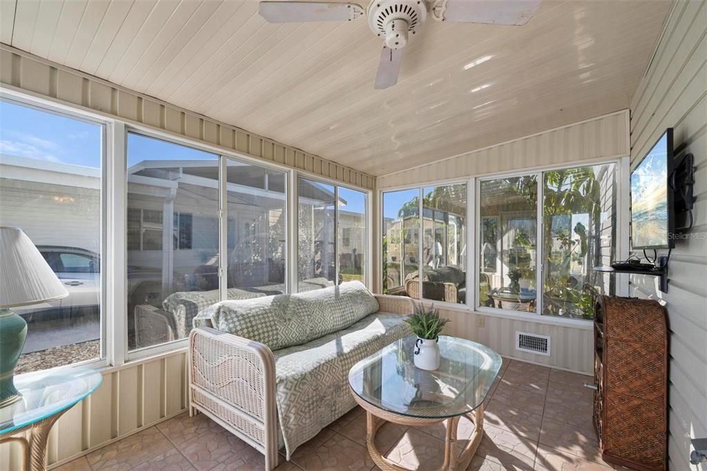 Active With Contract: $135,000 (2 beds, 2 baths, 1152 Square Feet)