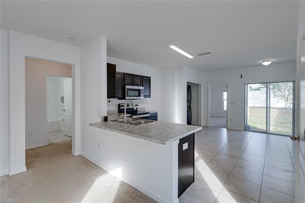 Active With Contract: $249,000 (3 beds, 2 baths, 1311 Square Feet)