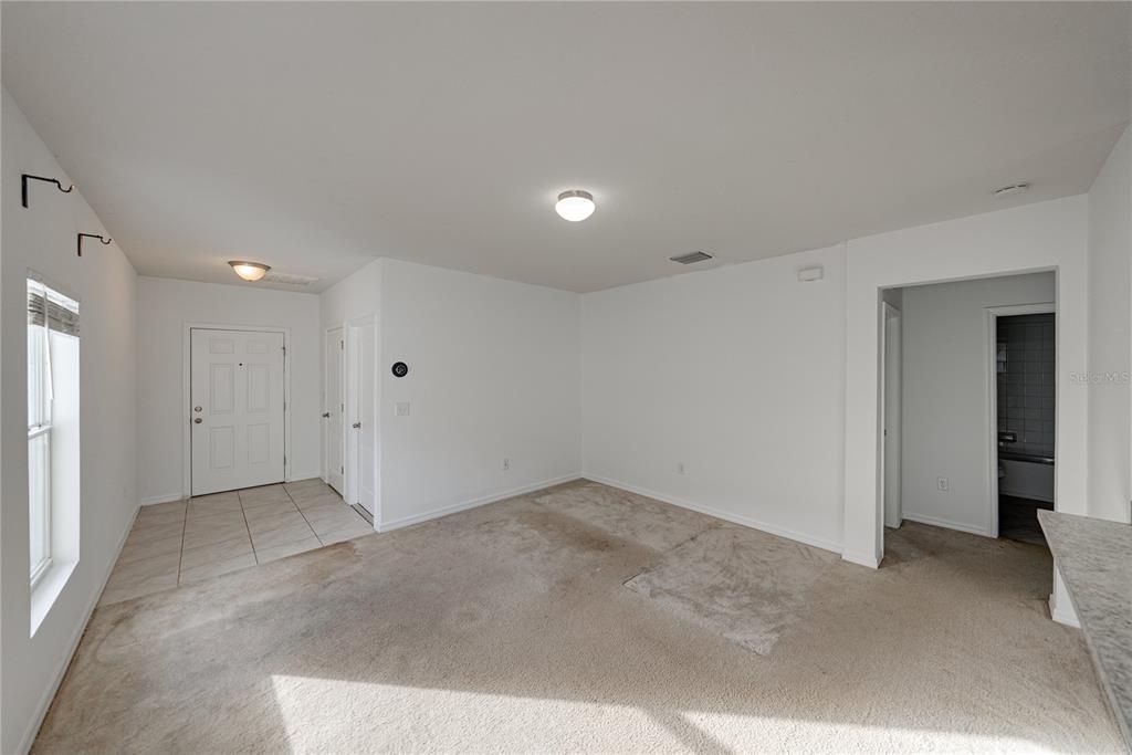 Active With Contract: $249,000 (3 beds, 2 baths, 1311 Square Feet)