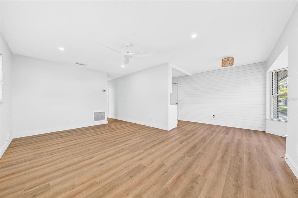 For Sale: $650,000 (4 beds, 0 baths, 2010 Square Feet)