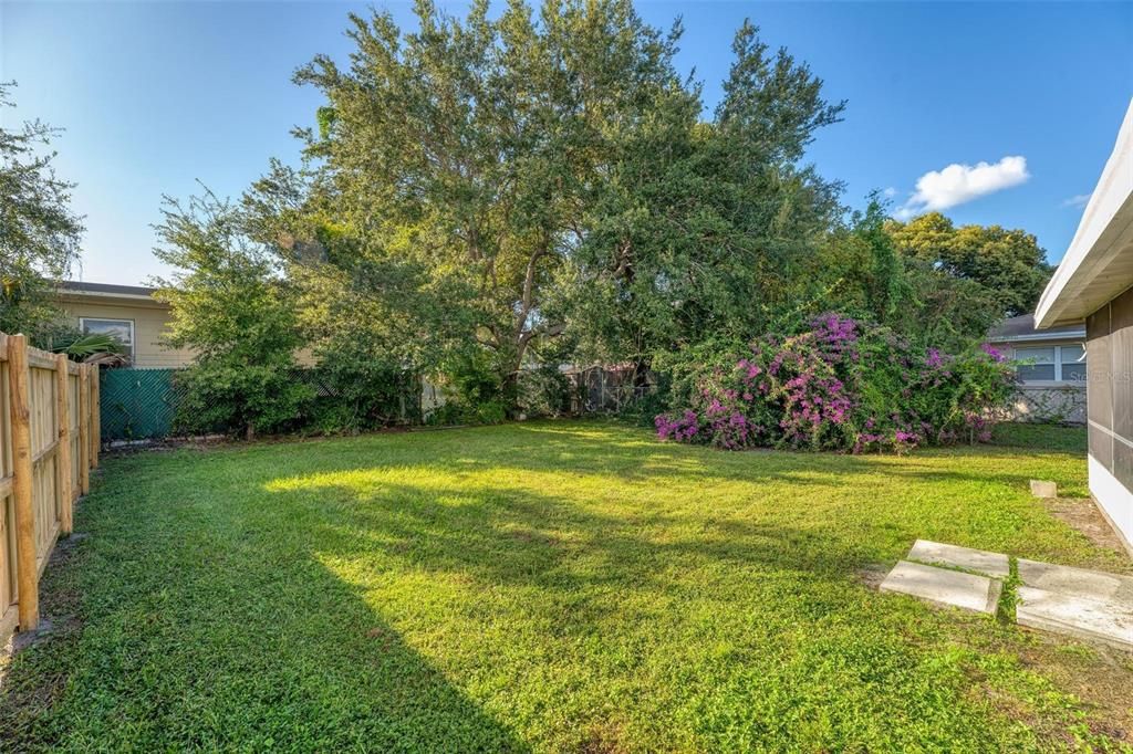 For Sale: $650,000 (4 beds, 0 baths, 2010 Square Feet)