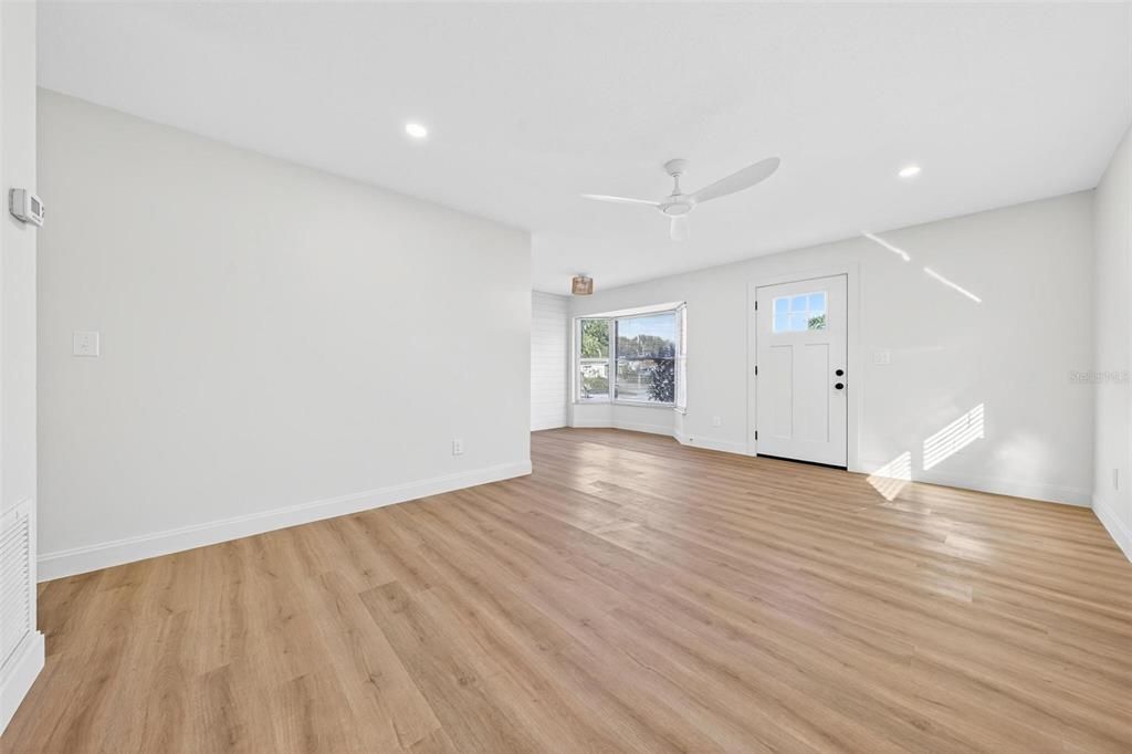 For Sale: $650,000 (4 beds, 0 baths, 2010 Square Feet)