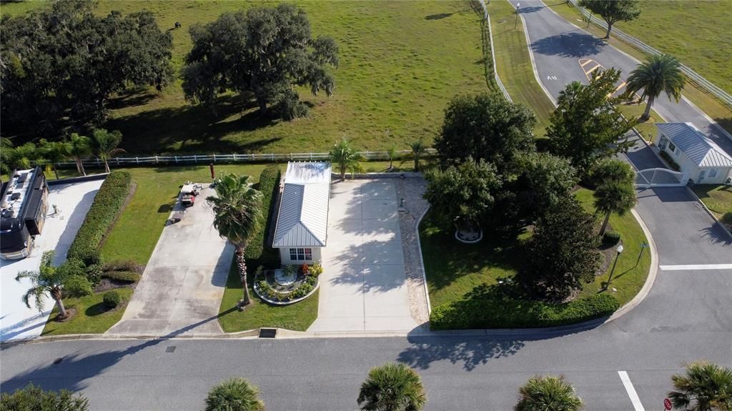 En Venta: $217,900 (0.16 acres)