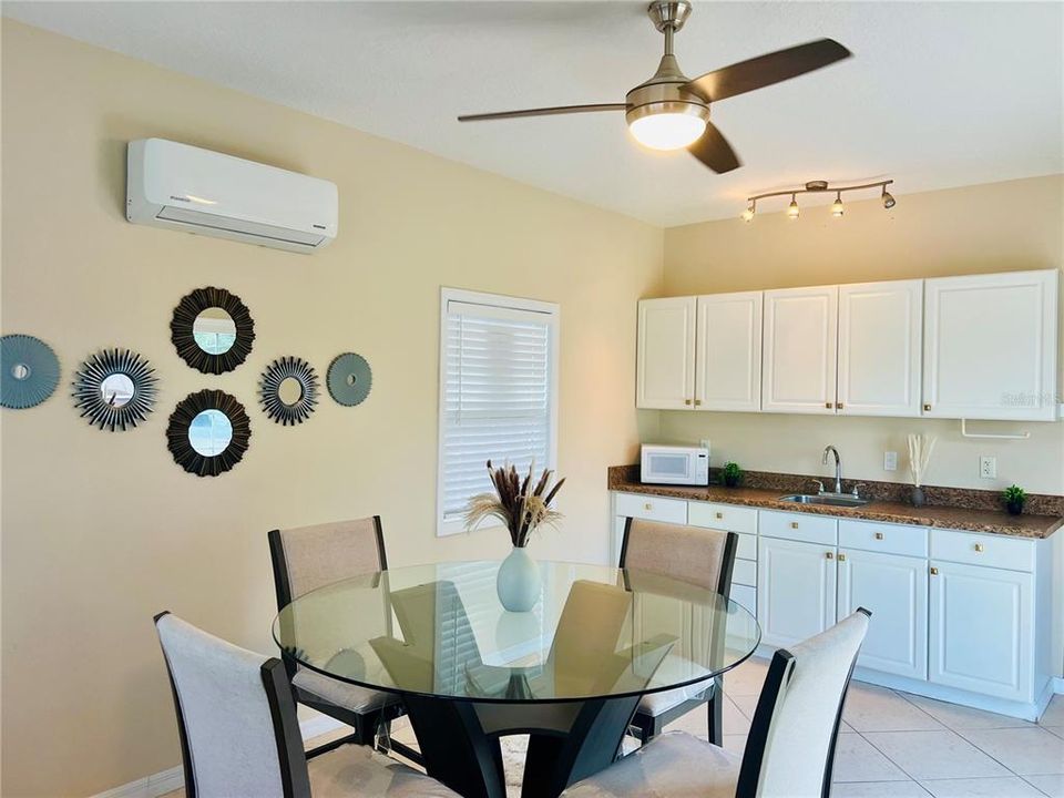 En Venta: $217,900 (0.16 acres)