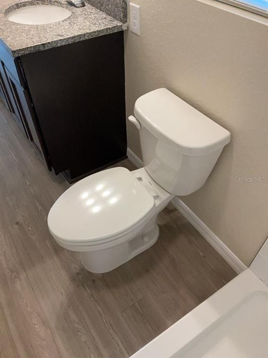 For Sale: $325,900 (4 beds, 2 baths, 1617 Square Feet)