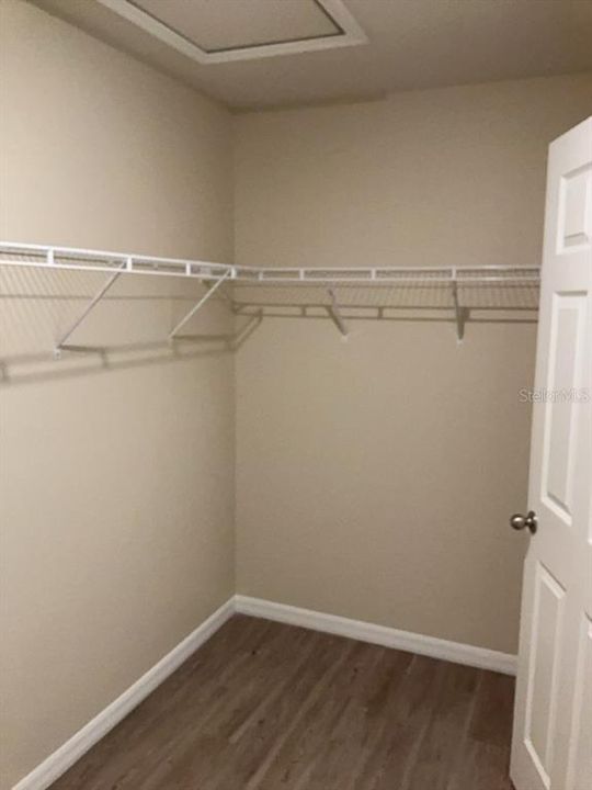 For Sale: $325,900 (4 beds, 2 baths, 1617 Square Feet)