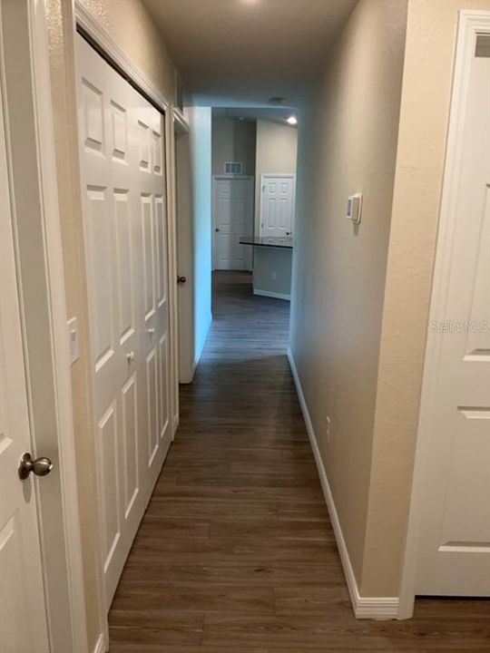 For Sale: $325,900 (4 beds, 2 baths, 1617 Square Feet)