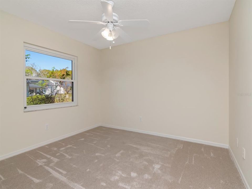 En Venta: $674,000 (4 camas, 3 baños, 2542 Pies cuadrados)