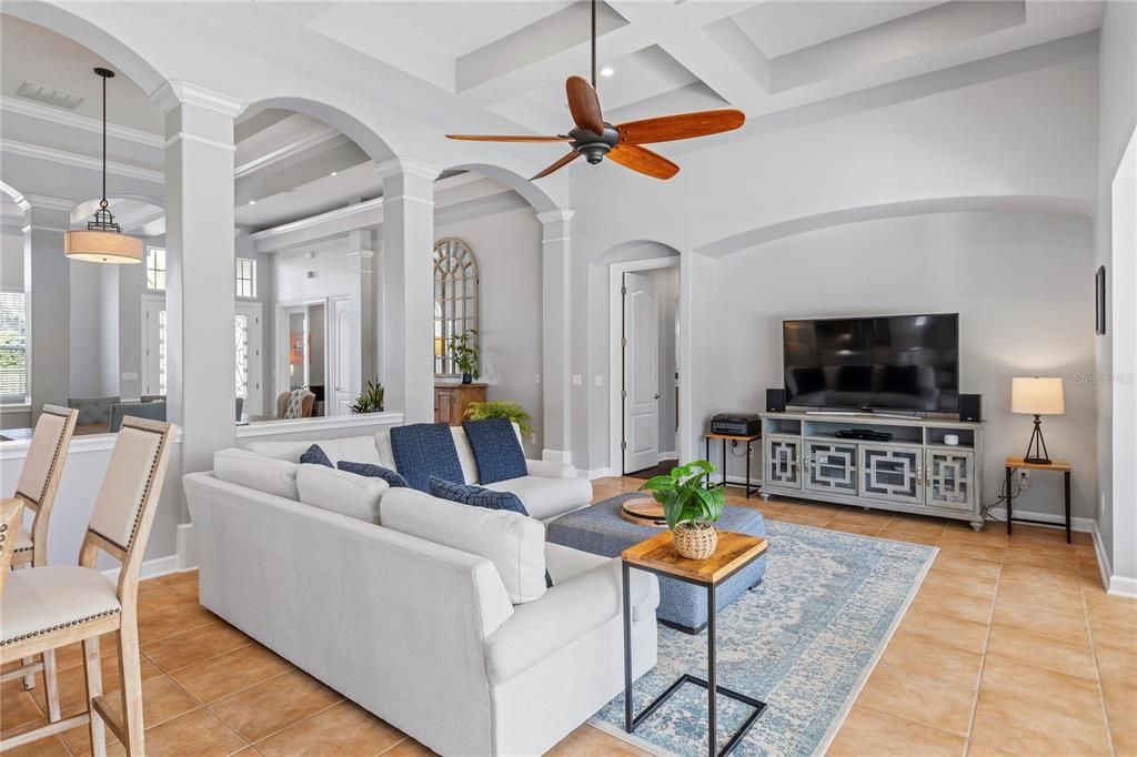 Active With Contract: $975,000 (4 beds, 4 baths, 3862 Square Feet)