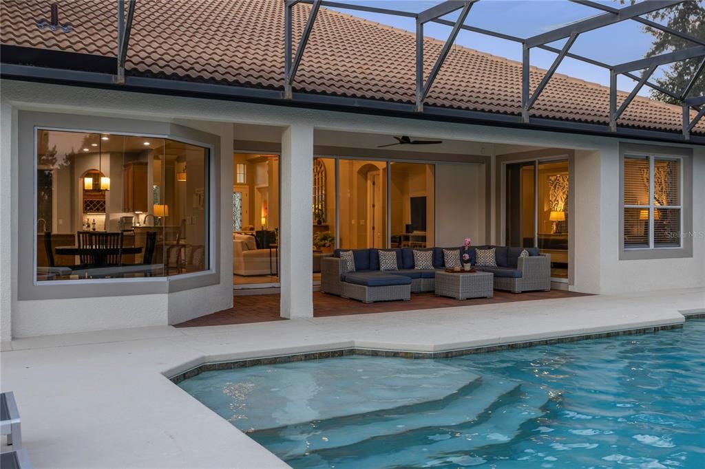 Active With Contract: $975,000 (4 beds, 4 baths, 3862 Square Feet)