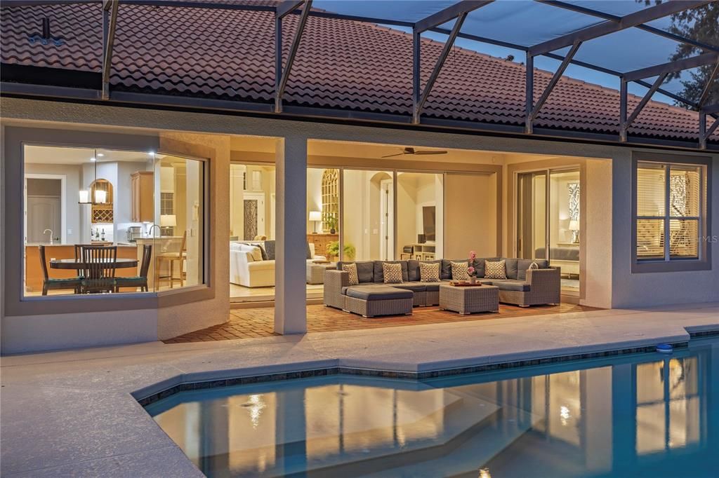 Active With Contract: $975,000 (4 beds, 4 baths, 3862 Square Feet)