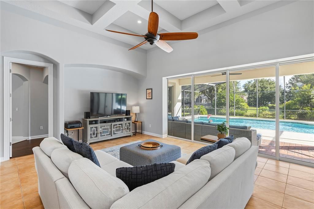 Active With Contract: $975,000 (4 beds, 4 baths, 3862 Square Feet)