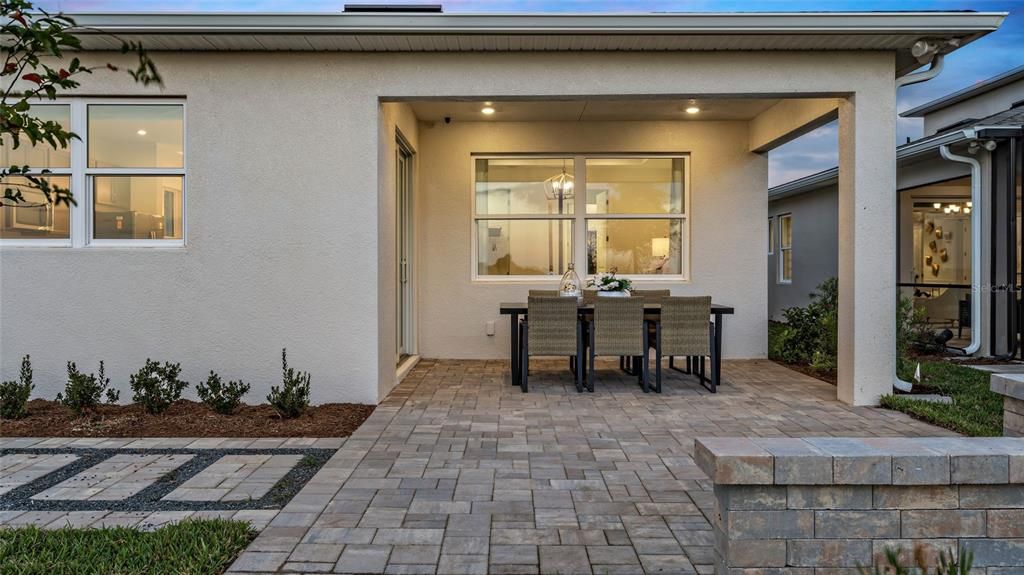 For Sale: $375,990 (2 beds, 2 baths, 1547 Square Feet)