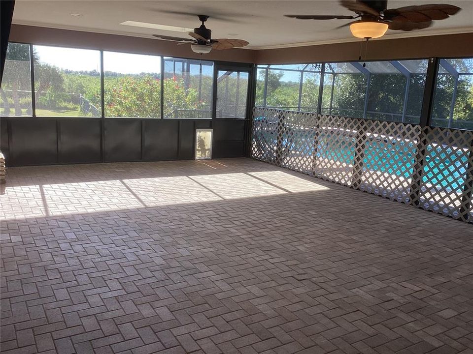 En Venta: $599,990 (3 camas, 2 baños, 2134 Pies cuadrados)