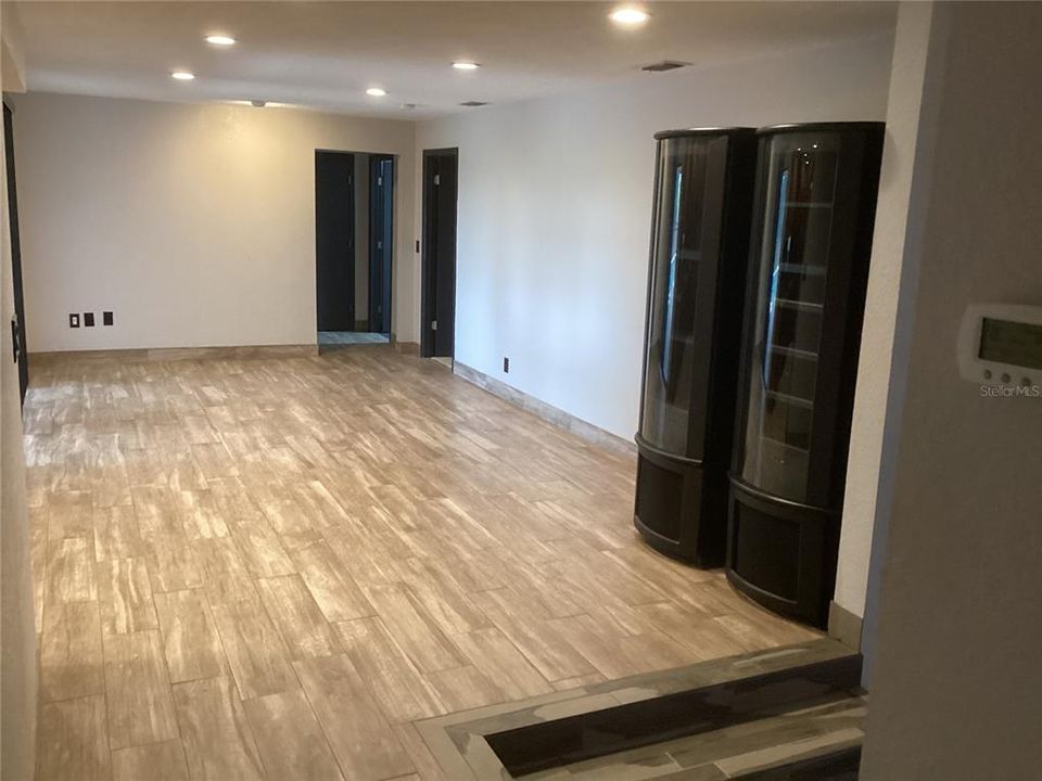 En Venta: $599,990 (3 camas, 2 baños, 2134 Pies cuadrados)